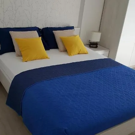 Guest house In With Sea View, Balcony, Air Conditioning, Wi-fi Hvar Town