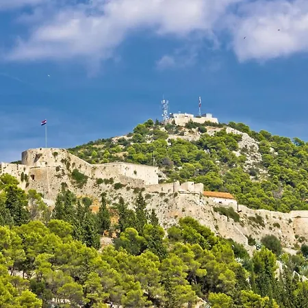 In With Sea View, Balcony, Air Conditioning, Wi-fi 3*